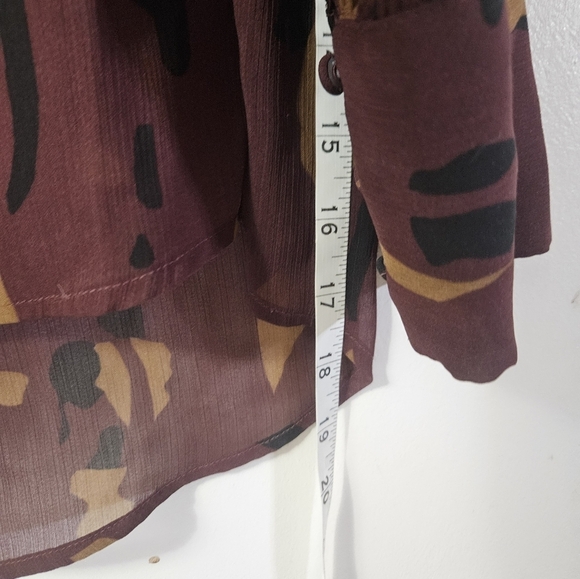Nine West Womens Sheer Maroon Long Sleeve Button Up Blouse! - Picture 5 of 5